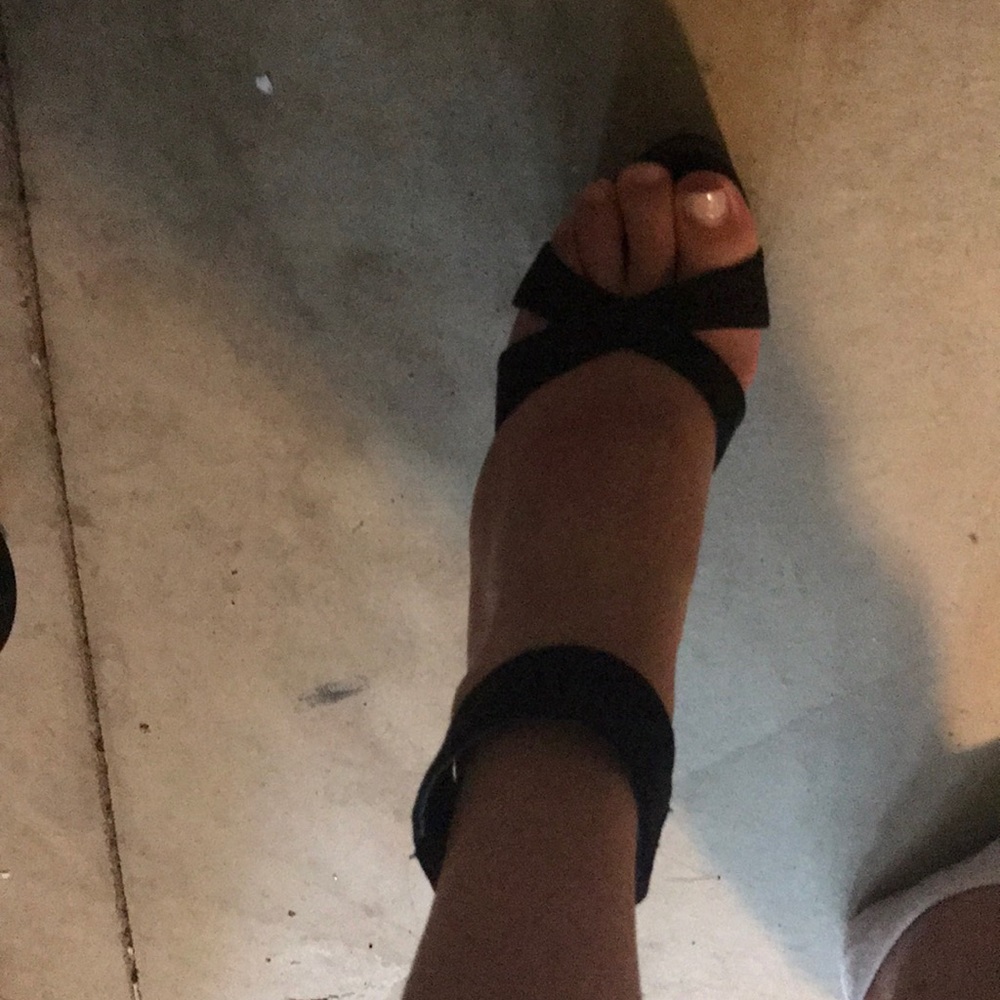 Platform heels - Picture 2 of 3